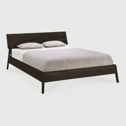 Ethnicraft Bed Air Gevernist Eikenhout, kleur* Bedden & Boxsprings