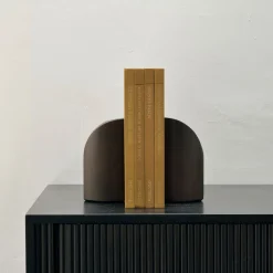 Ethnicraft Boekenstandaard PI Hout, Set van 2 stuks* Tijdschriftenhouders