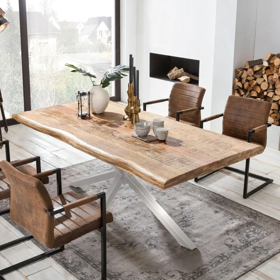 Artistiq Living Boomstam Eettafel Rochelle Mangohout, kleur Zilver* Rechte Eettafel