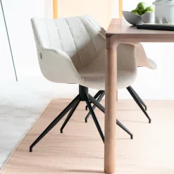 Zuiver Draaibare Eetkamerstoel Doulton Bouclé* Eetkamerstoelen Bouclé / Teddy|Draaibare Eetkamerstoelen
