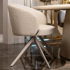 Richmond Interiors Draaibare Eetkamerstoel Olivia Bouclé stof* Beige Eetkamerstoelen|Draaibare Eetkamerstoelen