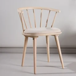 Nohr Eetkamerstoel Araseli Rubberhout en stof* Beige Eetkamerstoelen|Eetkamerstoelen Zonder Armleuning