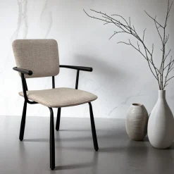 Brix Eetkamerstoel Finn kleur Beige/Zwart* Beige Eetkamerstoelen|Eetkamerstoelen Met Armleuning