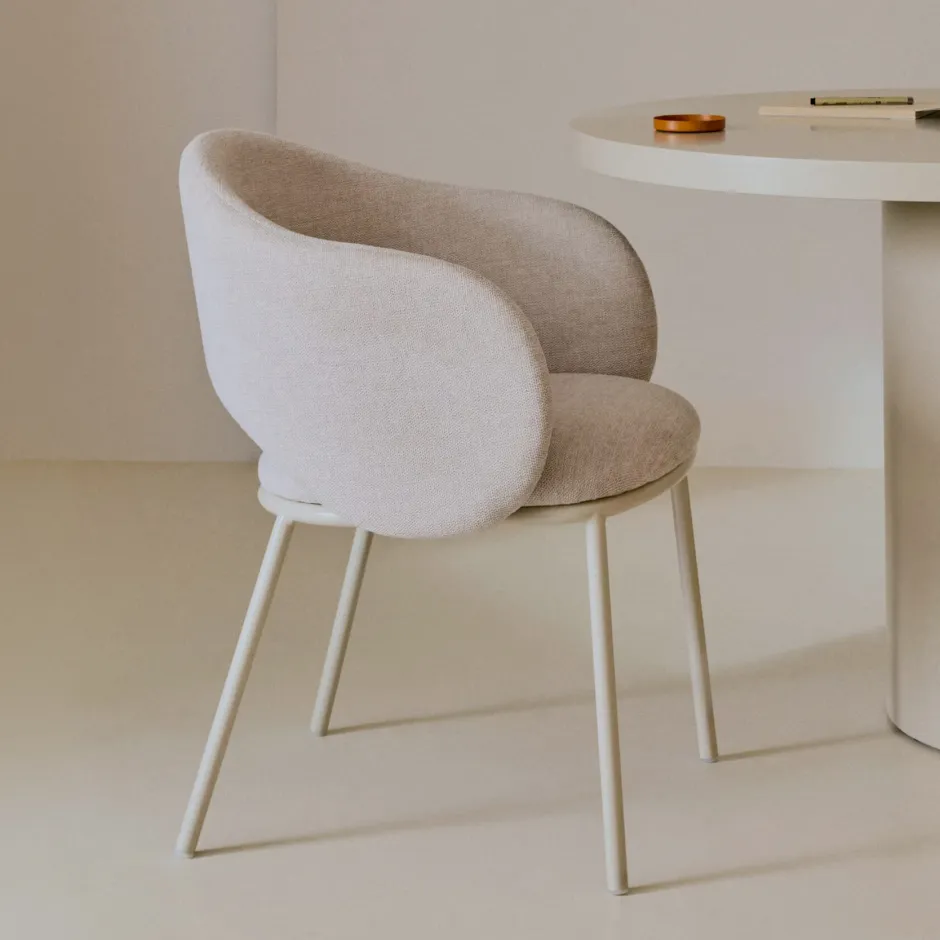 Kave Home Eetkamerstoel Maina kleur* Beige Eetkamerstoelen|Eetkamerstoelen Met Armleuning