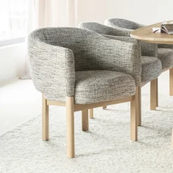 Eleonora Eetkamerstoel Micha Geweven stof en eikenhout* Beige Eetkamerstoelen|Eetkamerstoelen Met Armleuning