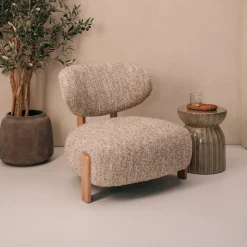 Eleonora Fauteuil Reza Bouclé en naturel eikenhout* Fauteuil Stof / Textiel|Fauteuil Bouclé / Teddy