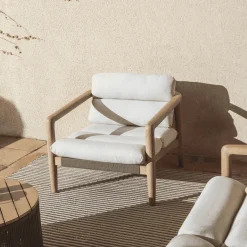 Kave Home Loungestoel Menfi Acaciahout en touw* Loungestoelen
