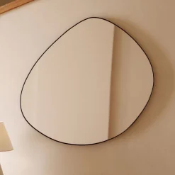 Kave Home Organische Spiegel Anera 90 x 93cm, kleur* Zwarte Spiegels|Organische Spiegels