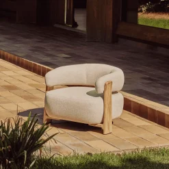 Kave Home Outdoor Fauteuil Granite Chenille en teakhout, kleur* Loungestoelen