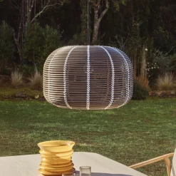 Kave Home Outdoor Lampenkap Garoina Op zonne-energie, 50cm* Hanglampen Voor Buiten|Lampenkappen