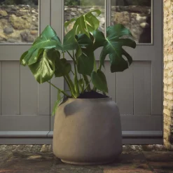 Kave Home Plantenpot Lira Terracotta look* Potten Voor Buiten|Potten & Manden