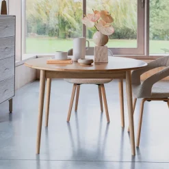 Zuiver Uitschuifbare Ronde Eettafel Twist 120-160 x 120cm* Uitschuifbare Eettafel|Ronde Eettafel