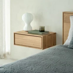 Ethnicraft Zwevend Nachtkastje Nordic Geolied Eikenhout, kleur* Nachtkastjes|Nachtkastjes